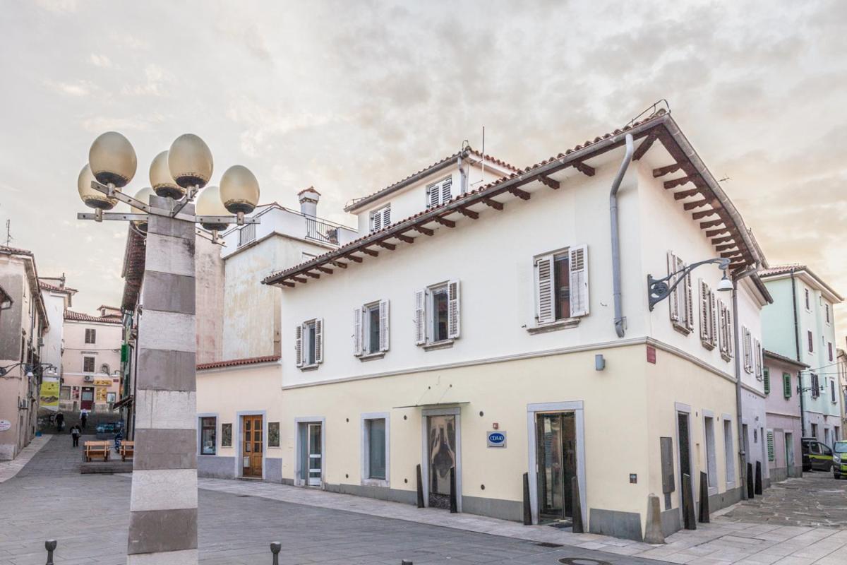 Apartment Evita In The Old Center Of Sunny Koper Extérieur photo